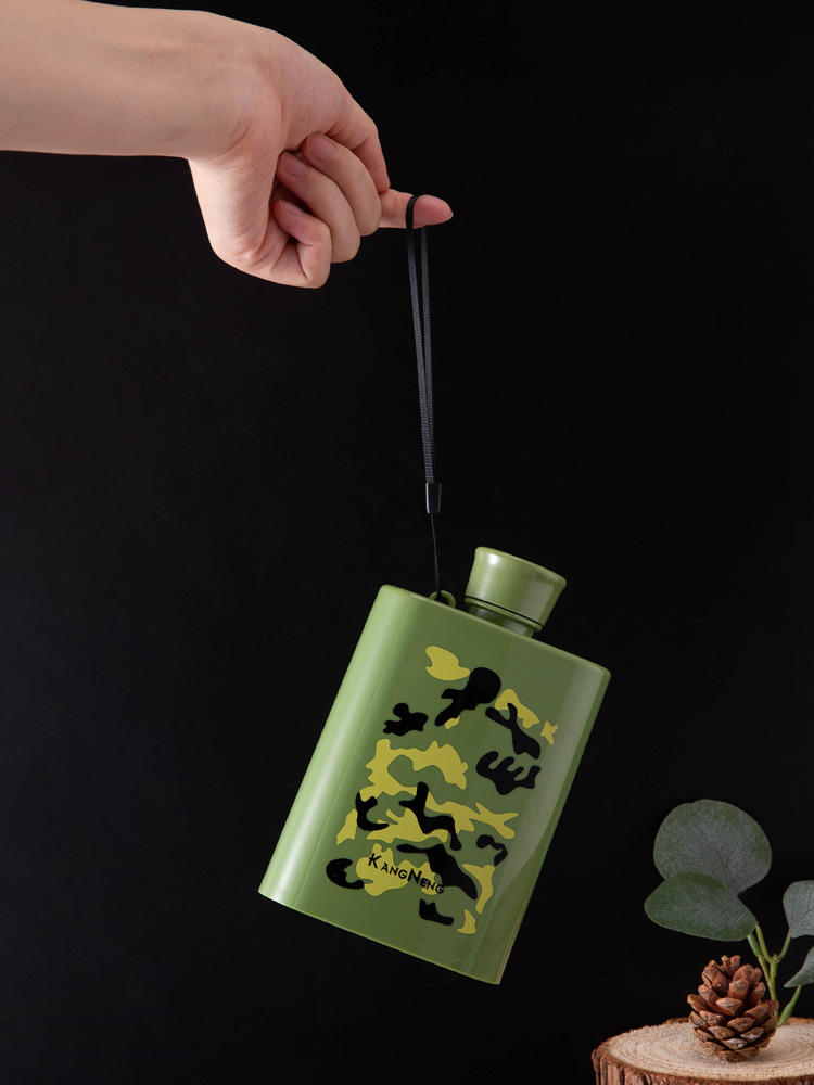 塑料杯实物图