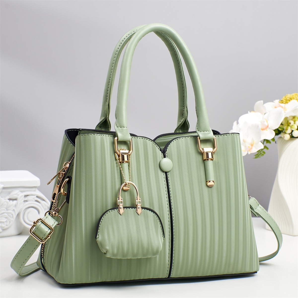 新款时尚女士手提气质通勤纯色单肩包简约流行大容 量斜挎包详情图2