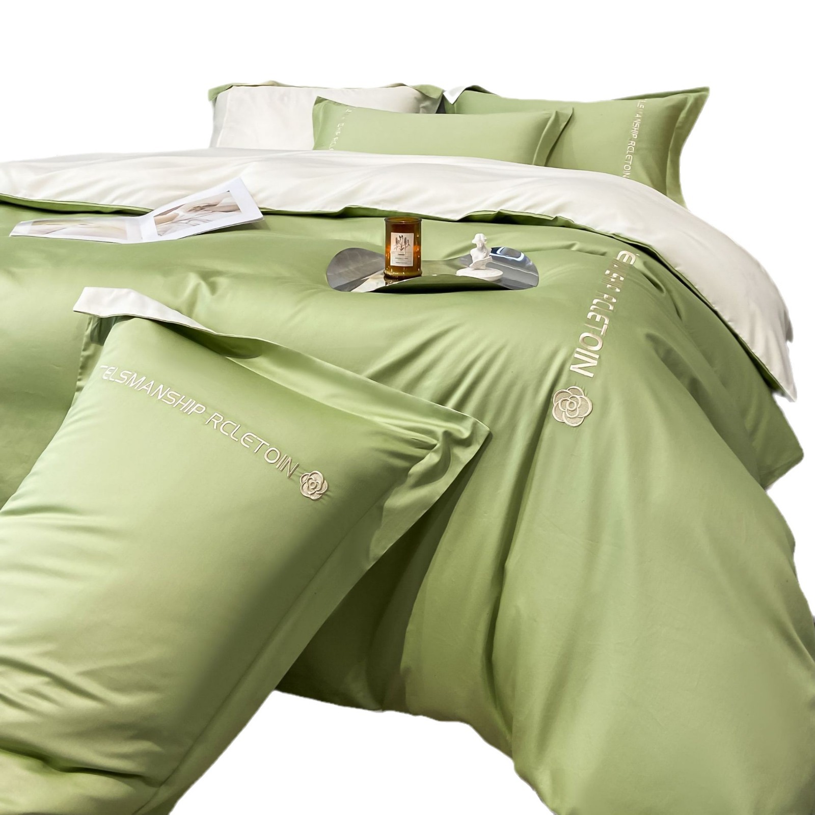 Show off Mercury Home Textile's all-cotton long-staple cotton brushed four-piece set, pure cotton bedding four-piece set for dormitories and hotels Item Picture