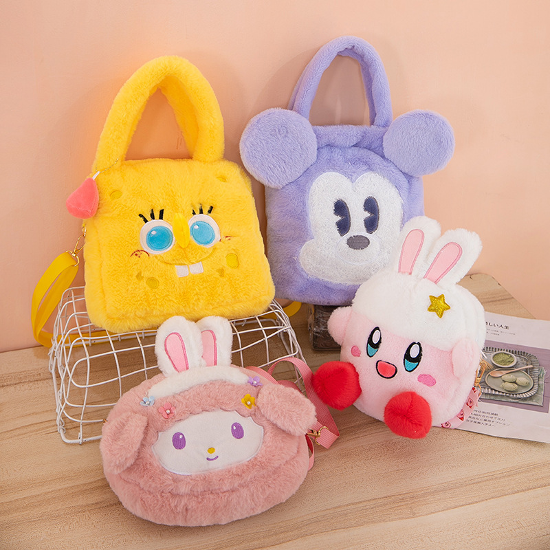 Customized plush toys, cute plush bags, claw machines, creative vinyl plush toy figurines, plush toy dolls Application Scenario