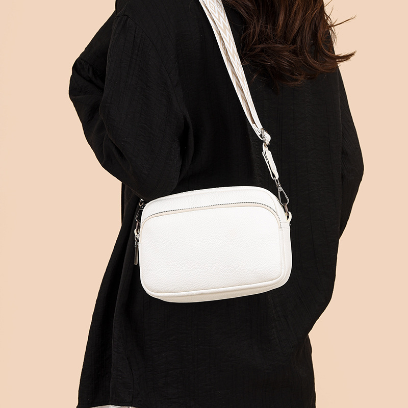 New women's bag for cross-border trade, fashionable multi-layered single-shoulder bag, women's crossbody lightweight coin purse, high-quality commuting small square bag Specification image