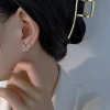 Flower-shaped ear clips for women, 2024 new high-end and light luxury earrings, niche design summer earrings details Picture