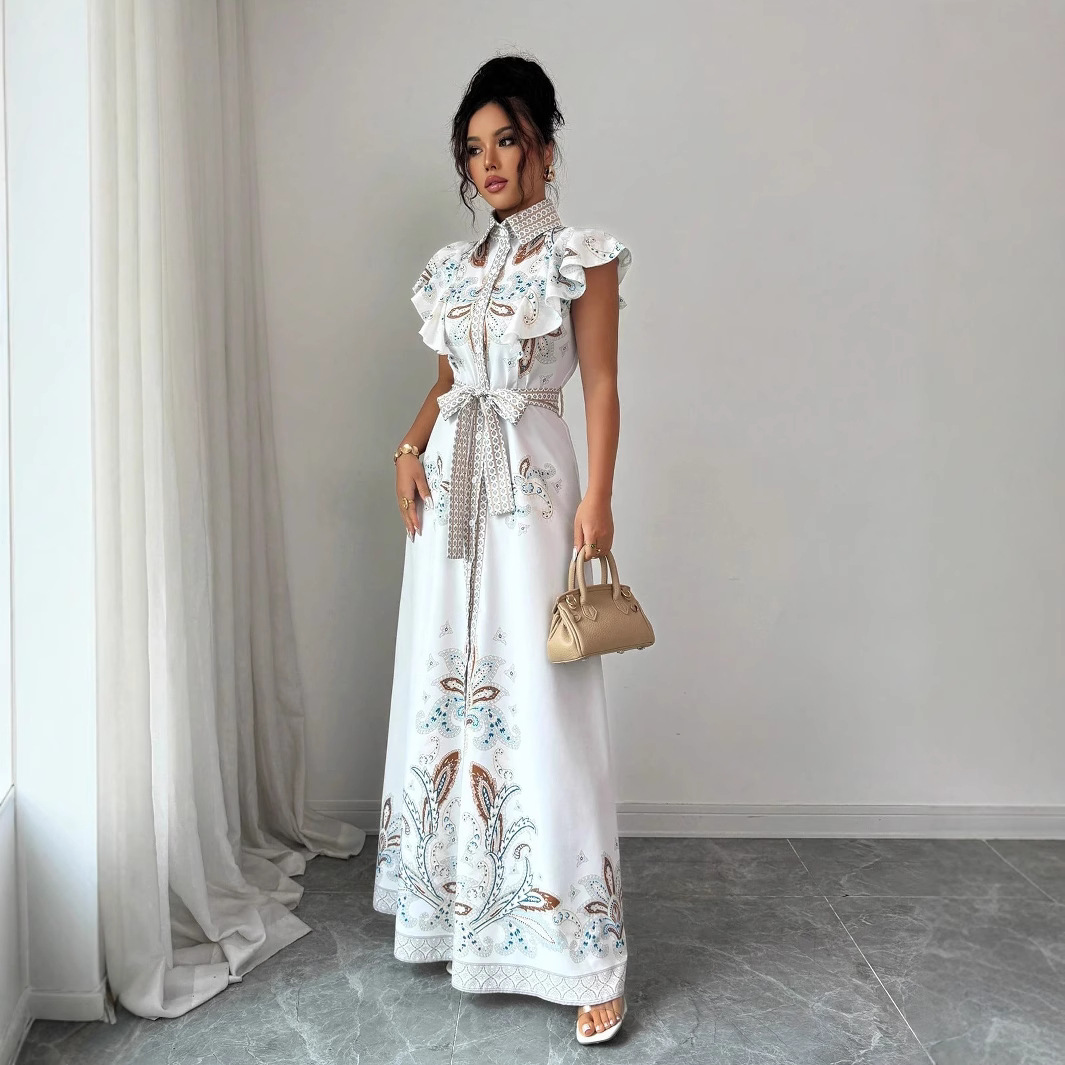 This is a new spring and autumn collection of a retro court-style printed long-sleeved, waist-cinching, wide-swing long dress with a fashionable single-breasted stand-up collar Application Scenario