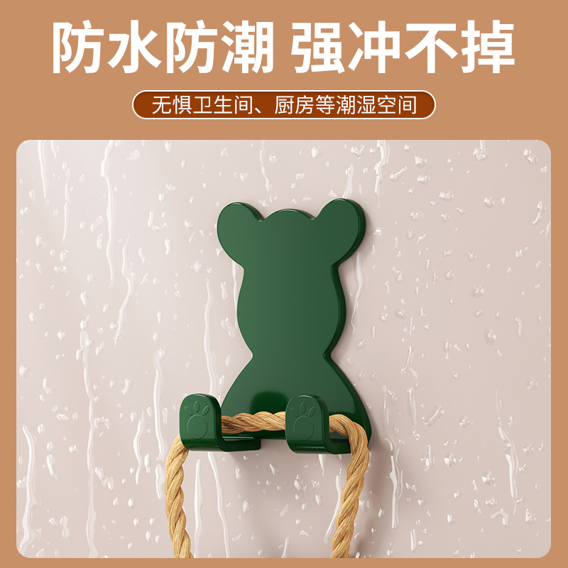 Creative cartoon light luxury cartoon style home door behind clothes hook, wall creative adhesive hook, no trace, no need for drilling Application Scenario