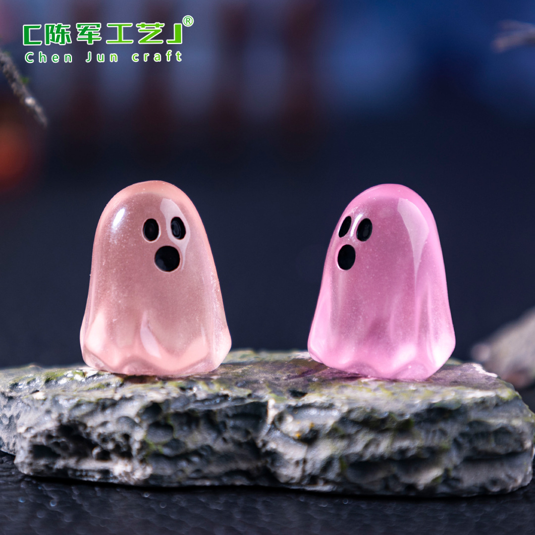 Cross-border creative luminous little ghost diy decorative hanging accessories mini micro-landscape Halloween small ornaments Application Scenario