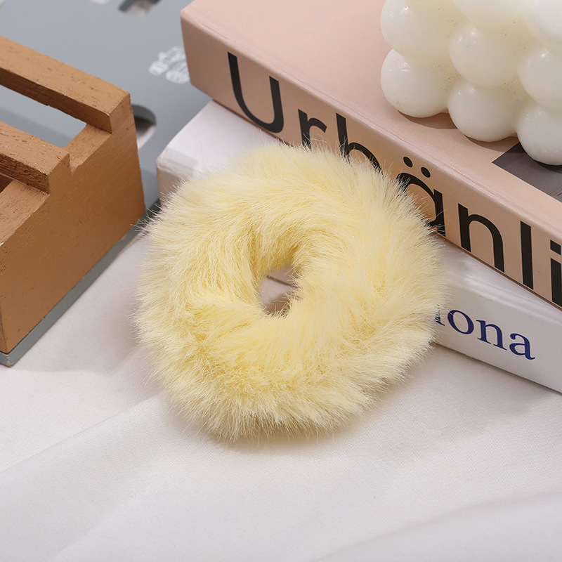 Wholesale of new Japanese and Korean hair bands, fashionable and simple, colorful plush hair ties, autumn and winter girlish hair ties and headwear Specification image