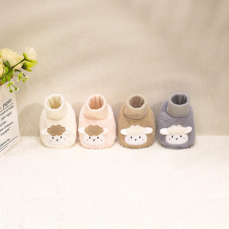 New thickened and fleece baby shoes and socks for autumn and winter, baby walking shoes, warm shoes for babies aged 0-6-12 months details Picture
