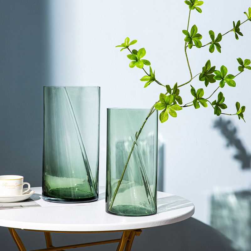 European-style new nurse-patterned vase, transparent hydroponic flower arrangement, colored glass vase, dried flower vase, living room decoration in three colors Item Picture