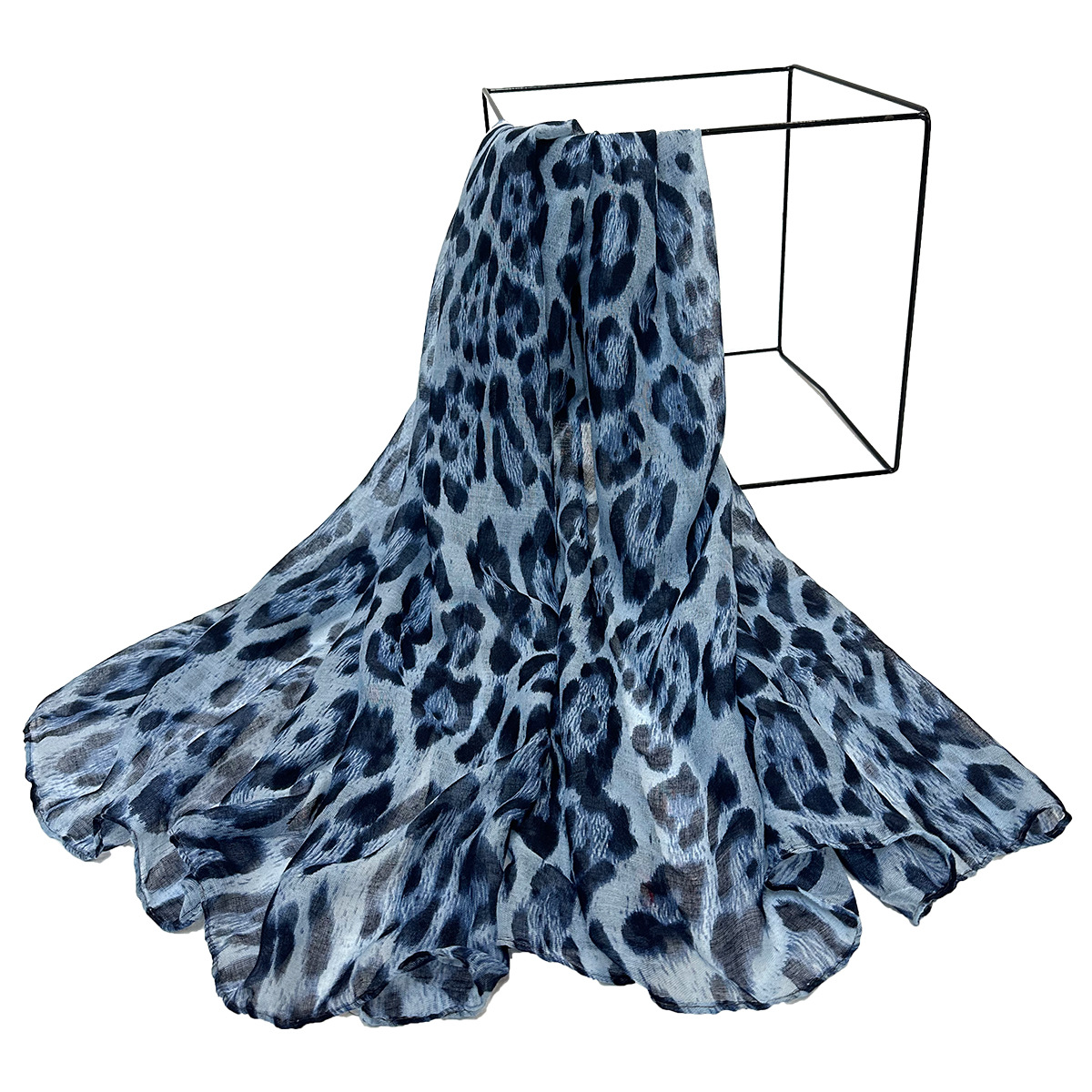 Cross-Border Spot Europe And The United States Classic Fashion Leopard Print Long Balinese Yarn Print Fashion Scarf Female Support Order