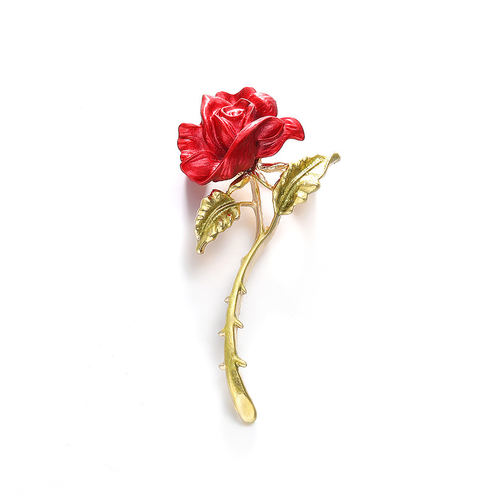 A new French red rose flower brooch with an exquisite and niche design, a stylish coat and a fashionable accessory Item Picture