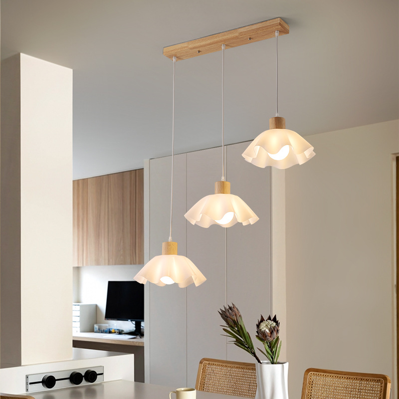 Japanese-style wooden flower dining room lamp, modern, simple and retro, popular Instagram cream style dining room bar counter three-head pendant lamp Specification image