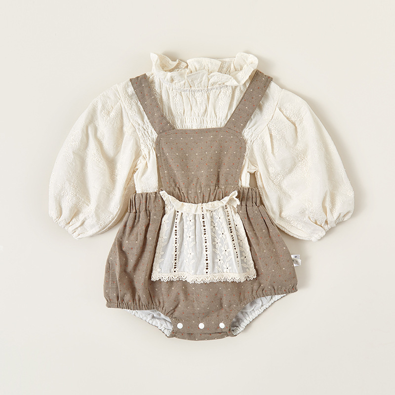 Infant and toddler set 2023 Autumn Collection for Newborn girls: Korean-style bottom wrap, versatile lace jacquard and stylish two-piece set