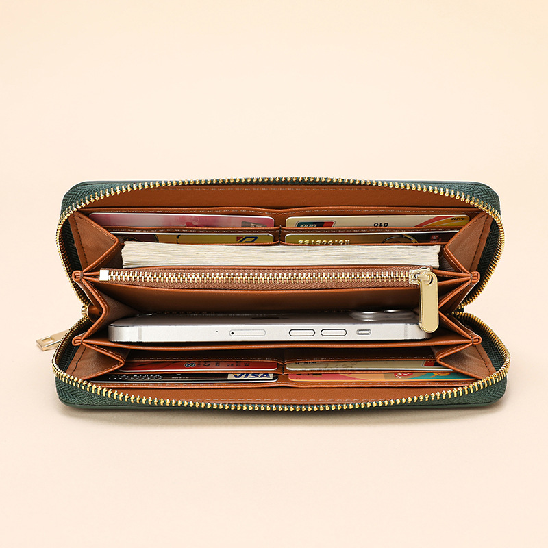 定制箱包皮具实物图