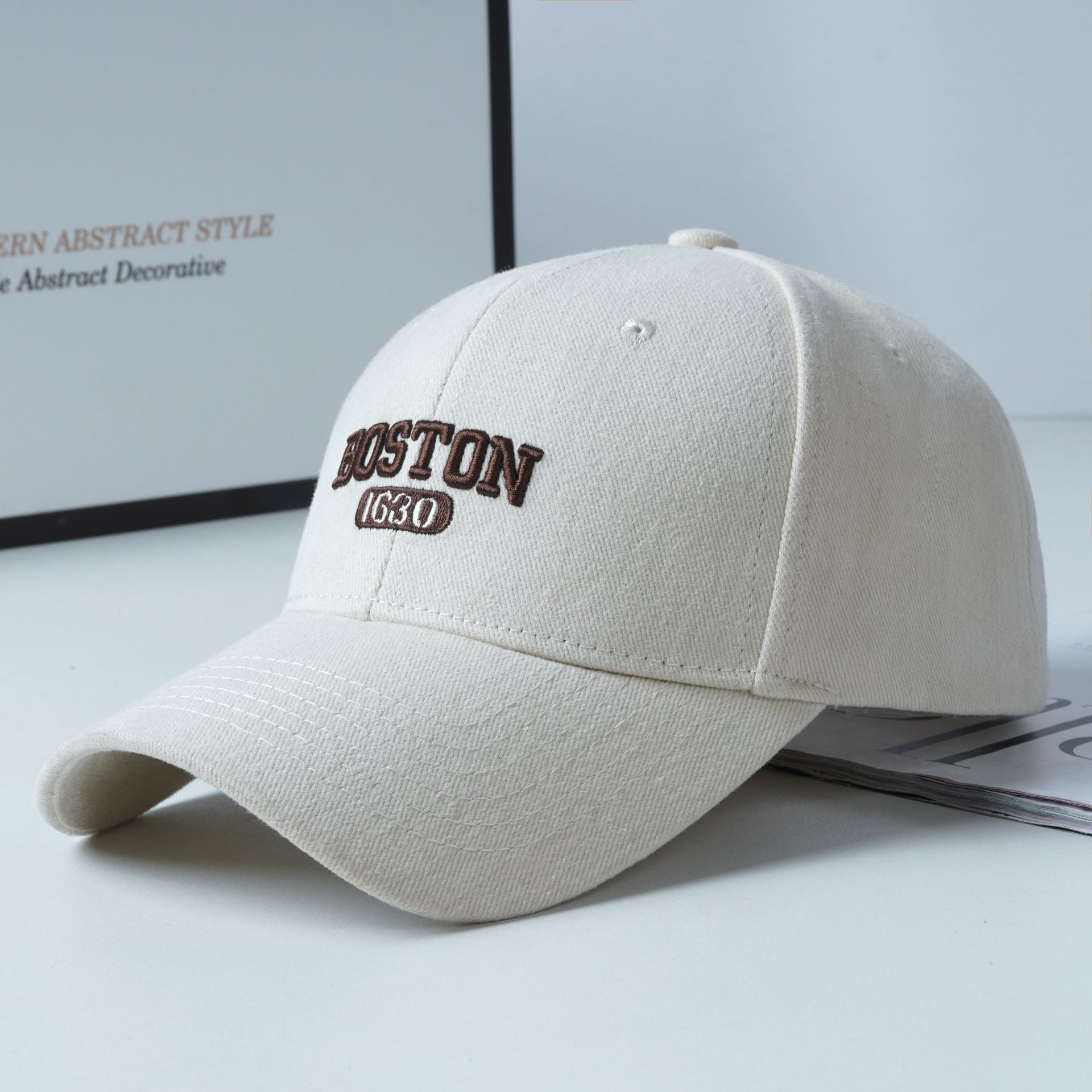 Hat Women's New Hard Top Fur Baseball Cap Korean Version Show Face Small High Quality Net Red Fashion Cap Wholesale details Picture