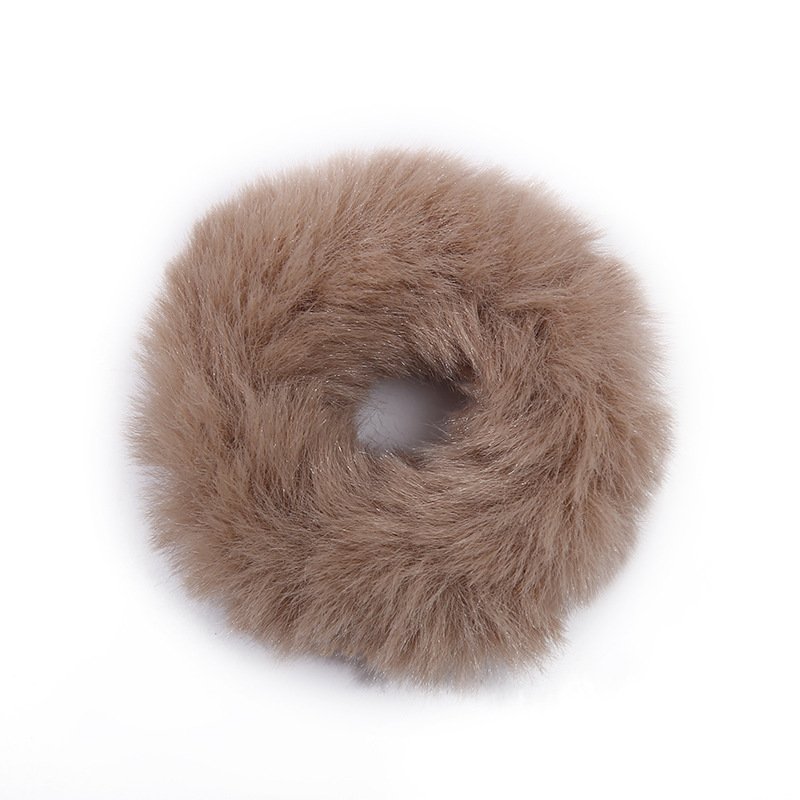 Wholesale of new Japanese and Korean hair bands, fashionable and simple, colorful plush hair ties, autumn and winter girlish hair ties and headwear Item Picture