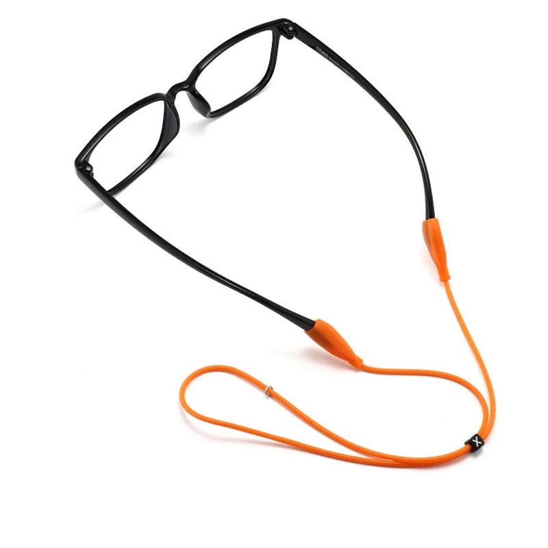Sports glasses strap, extra-long rope, flat head with buckle, fashionable anti-slip rope, silicone adjustable glasses rope chain cover glasses Application Scenario