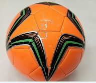 Factory direct sales of high-quality footballs for student matches and training. No. 5 black and white footballs are available for wholesale Application Scenario