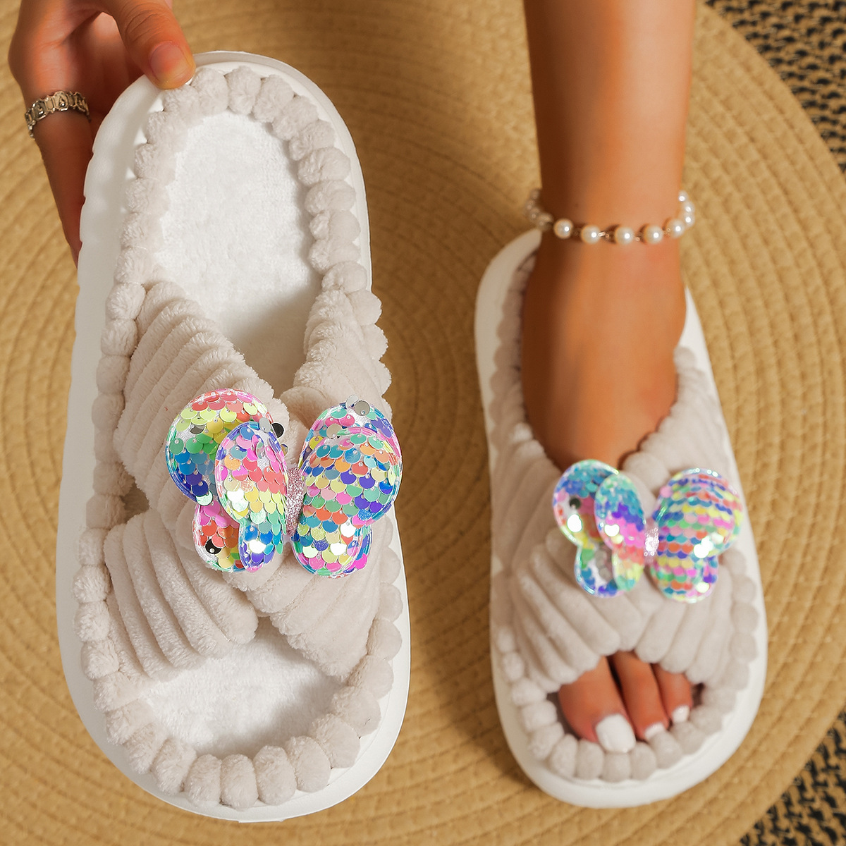 New Store Welfare Cross-Border New Halloween Plush Slipper Butterfly Devil Home Slipper Soft Plush Open Toe Wear details Picture