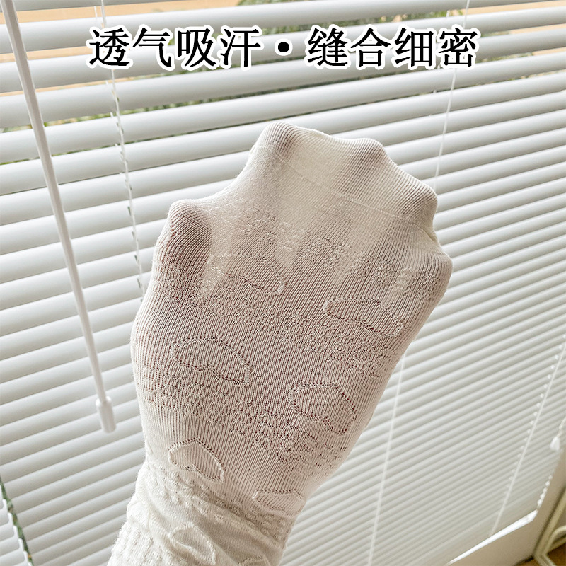 Socks stall a generation of spring and summer socks women simple black and white lace thin mid-tube socks lady Lolita breathable sweat absorption casual cotton socks Specification drawing