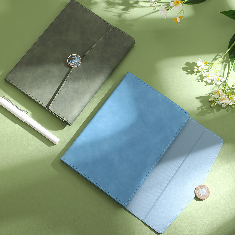 Business High-Grade Office Notebook Gift Box Set High Appearance Level Three Fold Notepad Corporate Diary Can Be Engraved Application Scenario