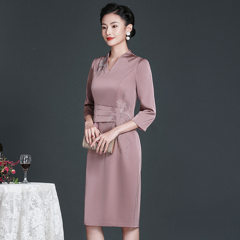 中老年春秋装/童装/老年人服装/男装/针织连衣裙细节图