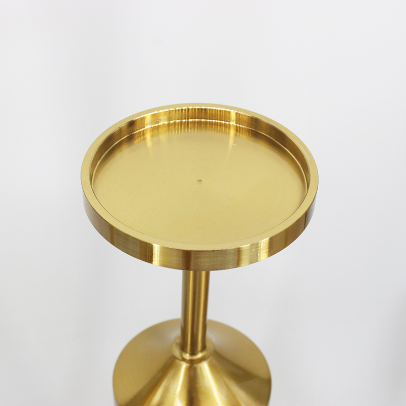 Net Red Vintage Metal Candlestick Hotel Wedding Decoration Romantic Home Living Room Model Room Table Decoration Set details Picture