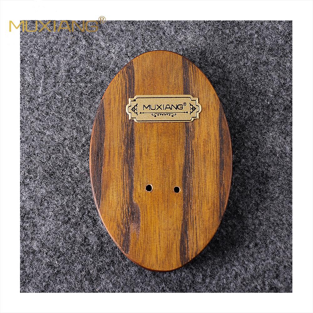 烟斗架/榉木烟斗展示白底实物图