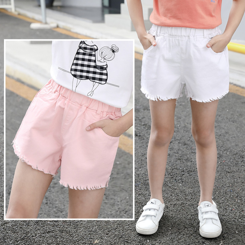 The 2022 new style of girls' summer shorts for outerwear: large and medium-sized children's jeans, loose Korean-style children's fringed pants, stylish