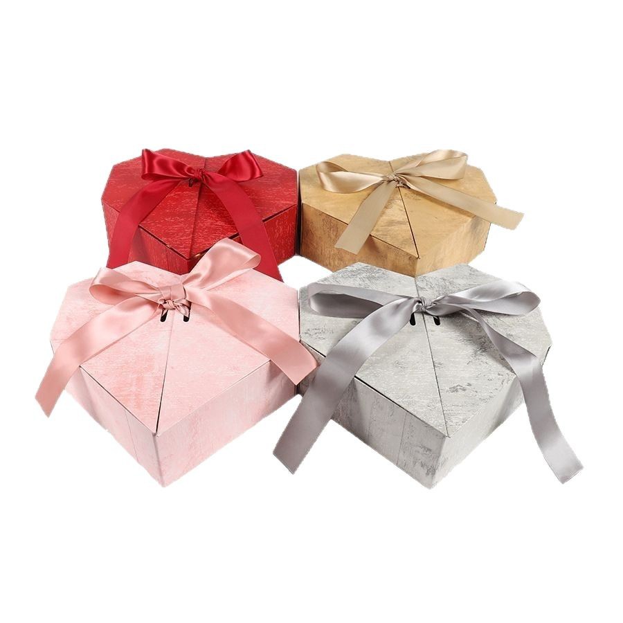 Creative double-door love gift box, flower packaging box, Qixi Valentine's Day gift box, in-stock gift box Item Picture