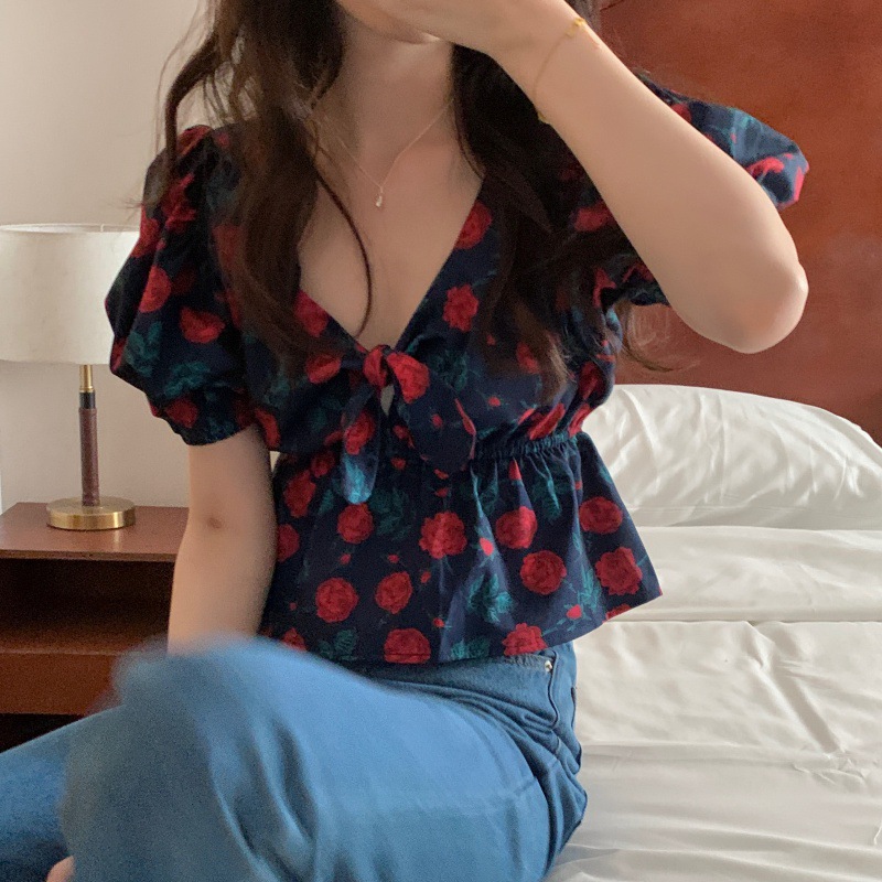 2022 Summer retro rose V-neck tie design, waist-cinching short ruffled puffed sleeve shirt for women Specification image