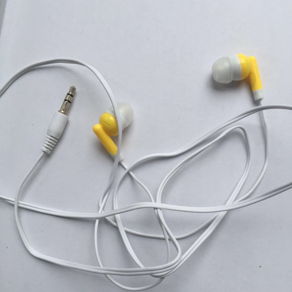 Factory wholesale mp3/mp4 music wired headphones, in-ear, cross-border export, universal color headphones for mobile phones and tablets Specification image