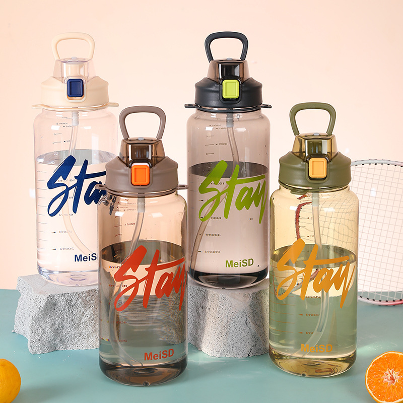2024 New large-capacity plastic water cup for men and women, high appearance level straw cup, summer portable sports and fitness water bottle