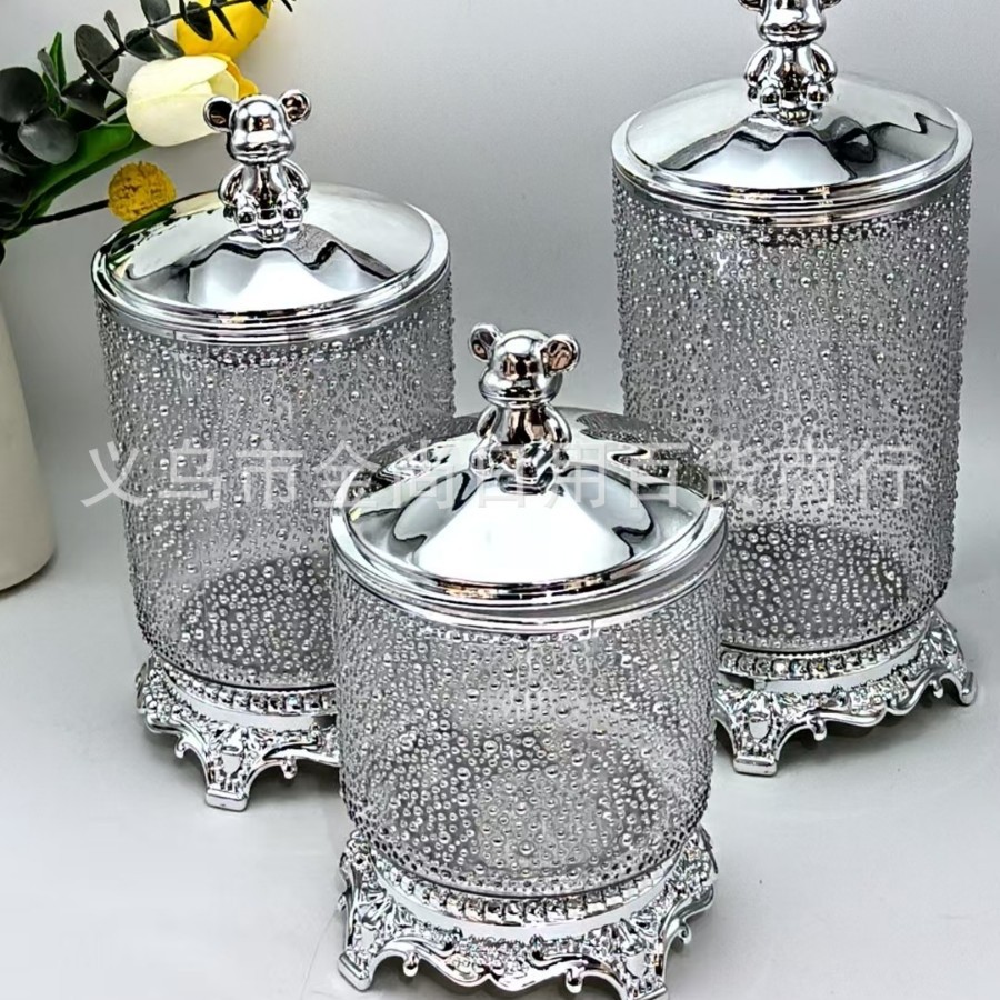 Little Bear Gemi Bead round silver-edge plastic storage jar, kitchen dry food sealed jar, living room candy jar with color box Application Scenario