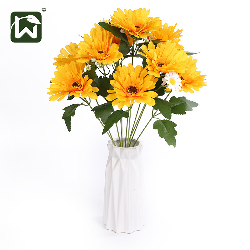 Sunflower heads, sunflower flowers, eternal flowers, Qingming Festival tomb worship, funeral supplies, cemetery tomb-sweeping flowers, and their placement