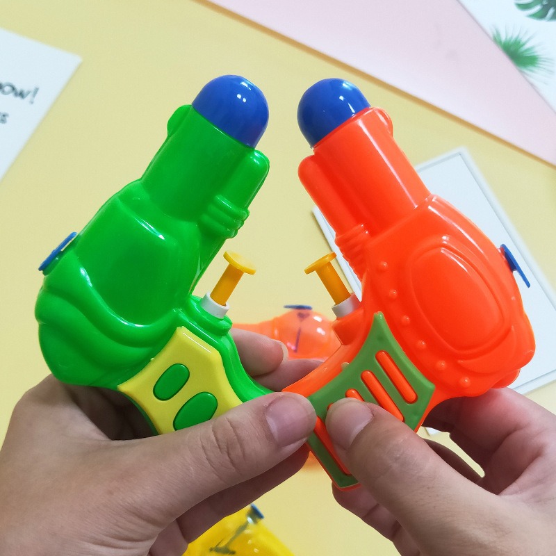 夏季小水枪地摊礼品批发夏天沙滩打水仗儿童暑假户外戏水怀旧水枪