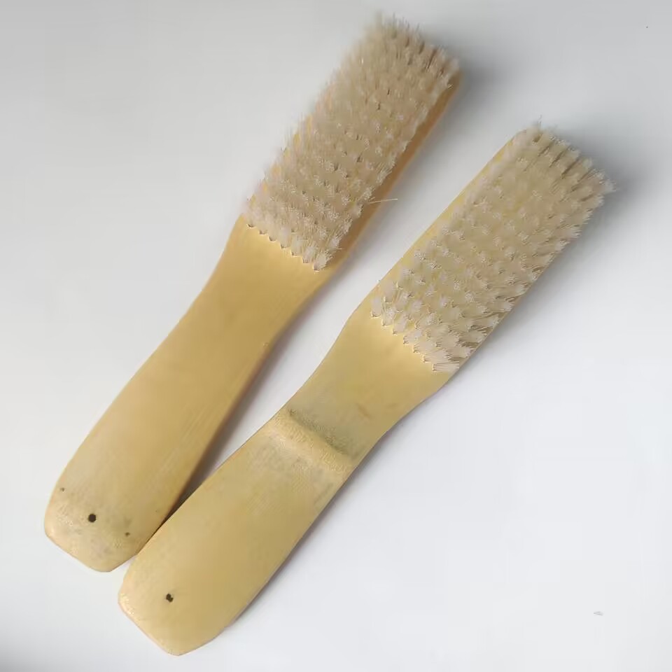 Large white silk long-handled bamboo and wood shoe brush, bamboo brush, clothes brush, laundry brush, bamboo and wood cleaning brush, wood brush, one or two yuan details Picture