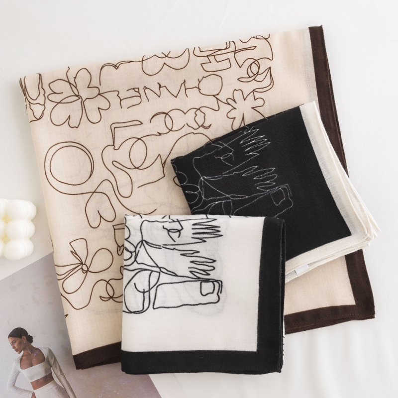 Korean Version Of Four-Leaf Clover Printed Small Square Scarf Simple Elegant Imitation Silk Scarves Fashion Commuting Professional Scarf