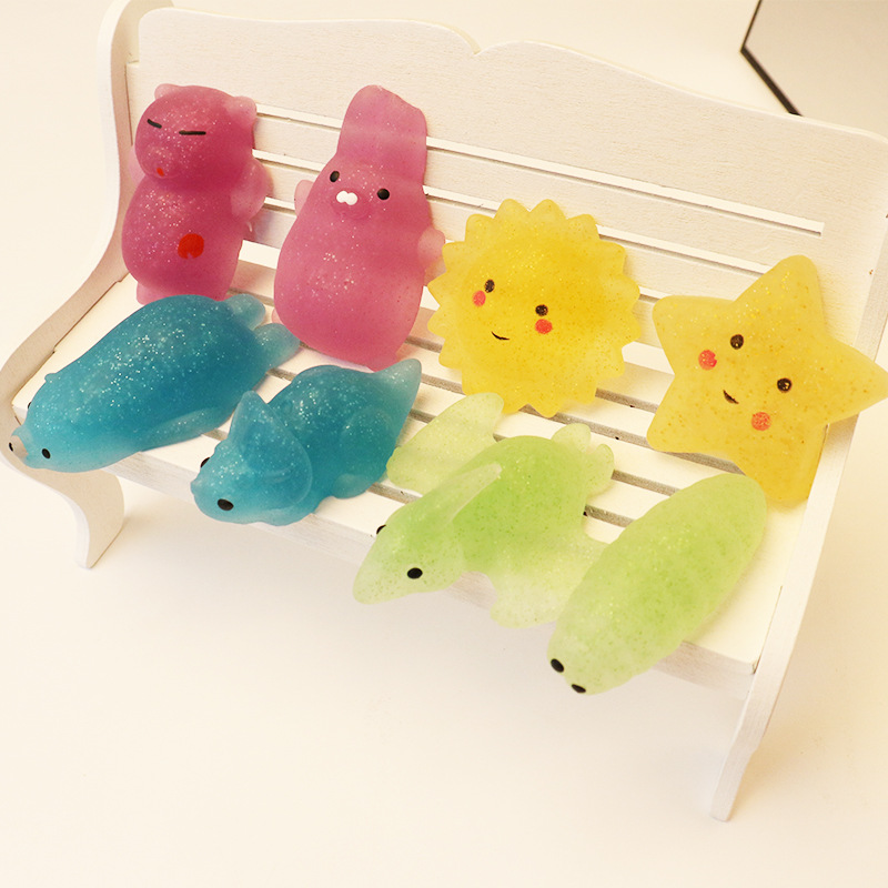 Amazon Squishy Kids' stress-relieving pinching fun toys, super cute dumplings, cartoon golden onion venting balls, funny and quirky details Picture
