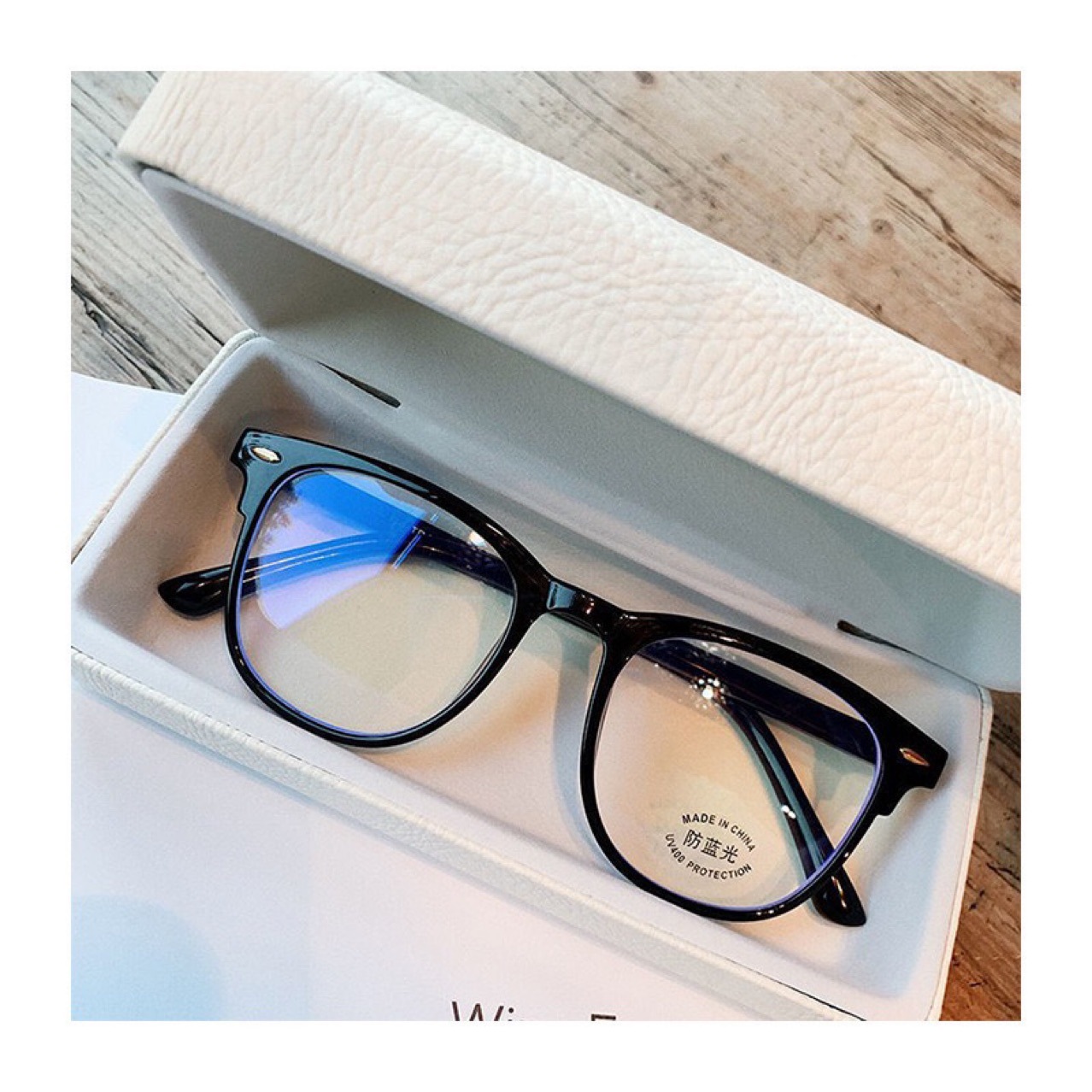 Anti-blue light glasses 7008 for women, flat light lenses, computer goggles, spectacle frames, square frames, personalized trend details Picture