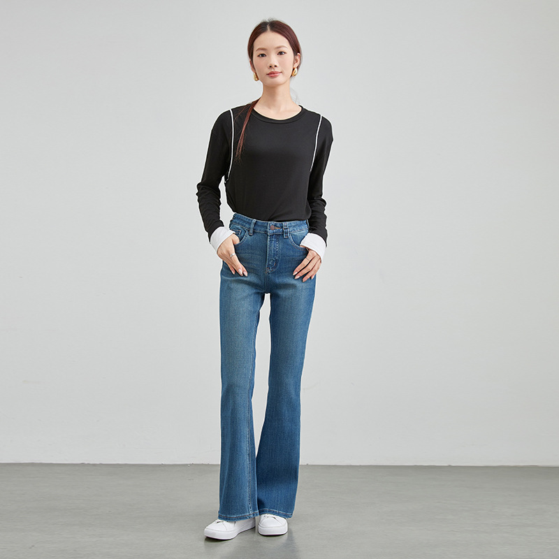 2025 nueva mujer jeans otoño han feng weira cintura alta simple slim corte estilo cómodo simple flare pantalones details Picture