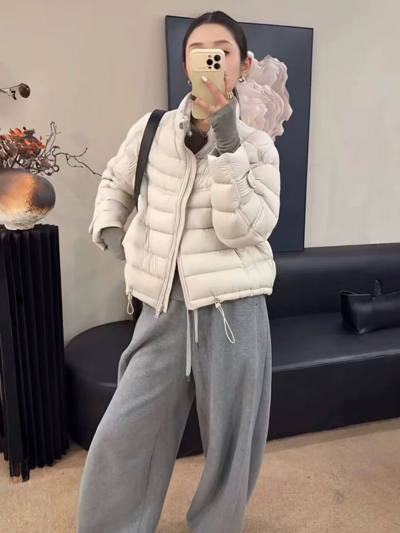 Winter 2025 down jacket for women, thickened with down, warm stand-up collar, new style down jacket with college style and ribs pic 3