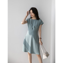不规则褶皱连衣裙小众设计感浅海蓝气质中款短袖