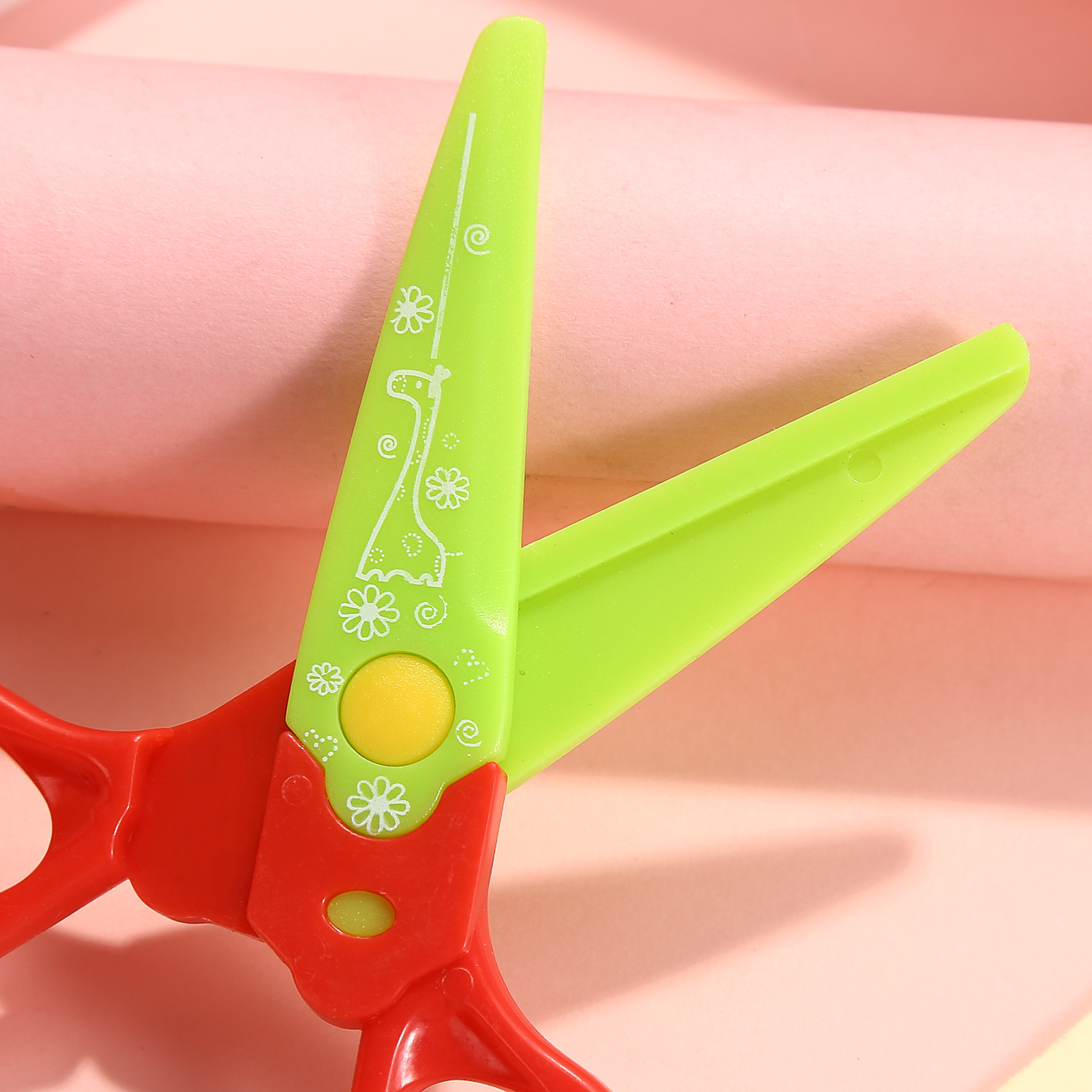 塑料花边剪双色可拆卸儿童剪渐变多色安全剪刀学生剪刀换头安全剪详情图2