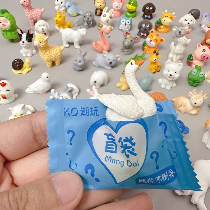 量大可谈仿真小动物盲袋迷你可爱卡通玩具小狗小猫独立包装不重复