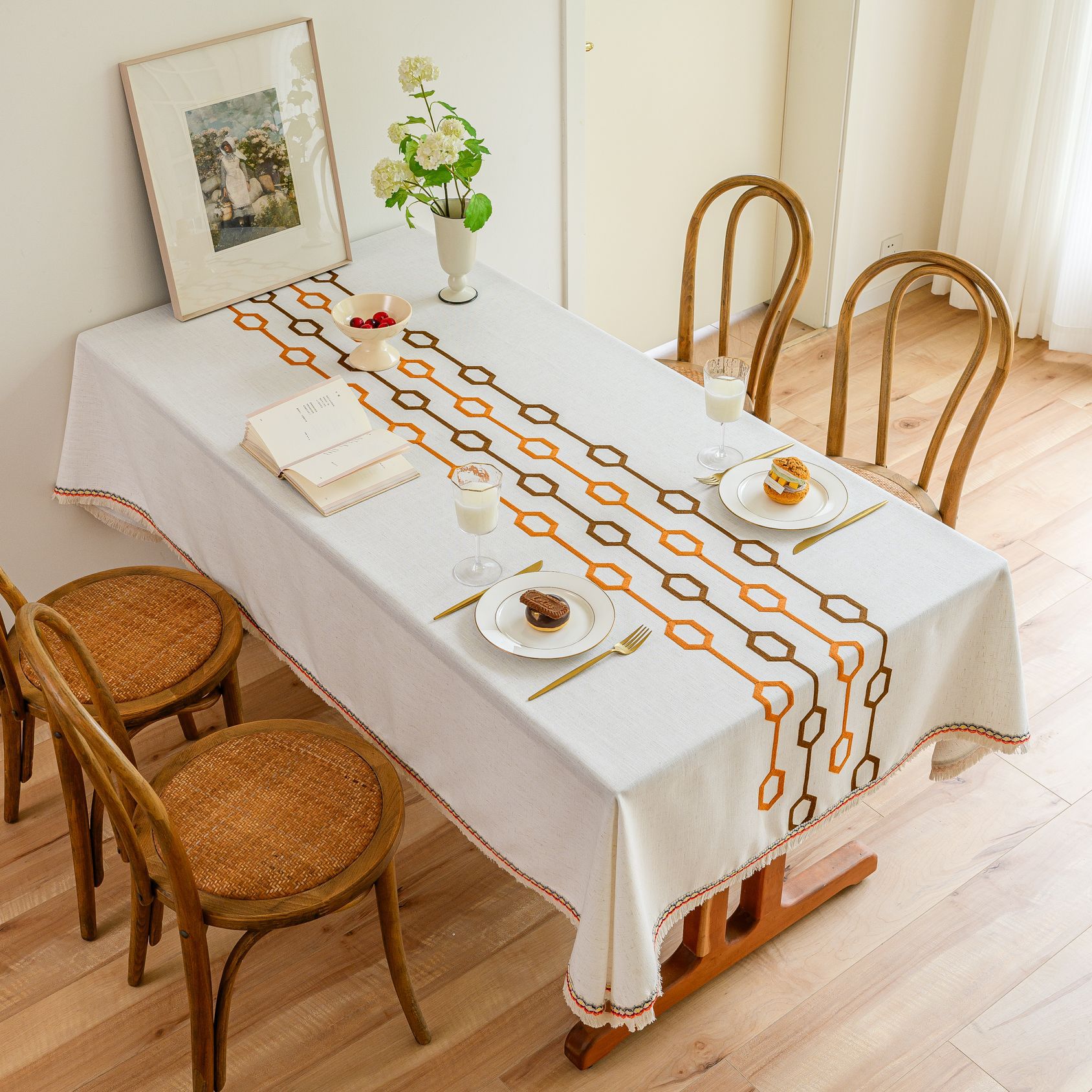 Thickened cotton and linen tablecloth, rectangular coffee table towel, fresh and simple lace flower tassels, modern and simple decorative cover, best-selling product Application Scenario