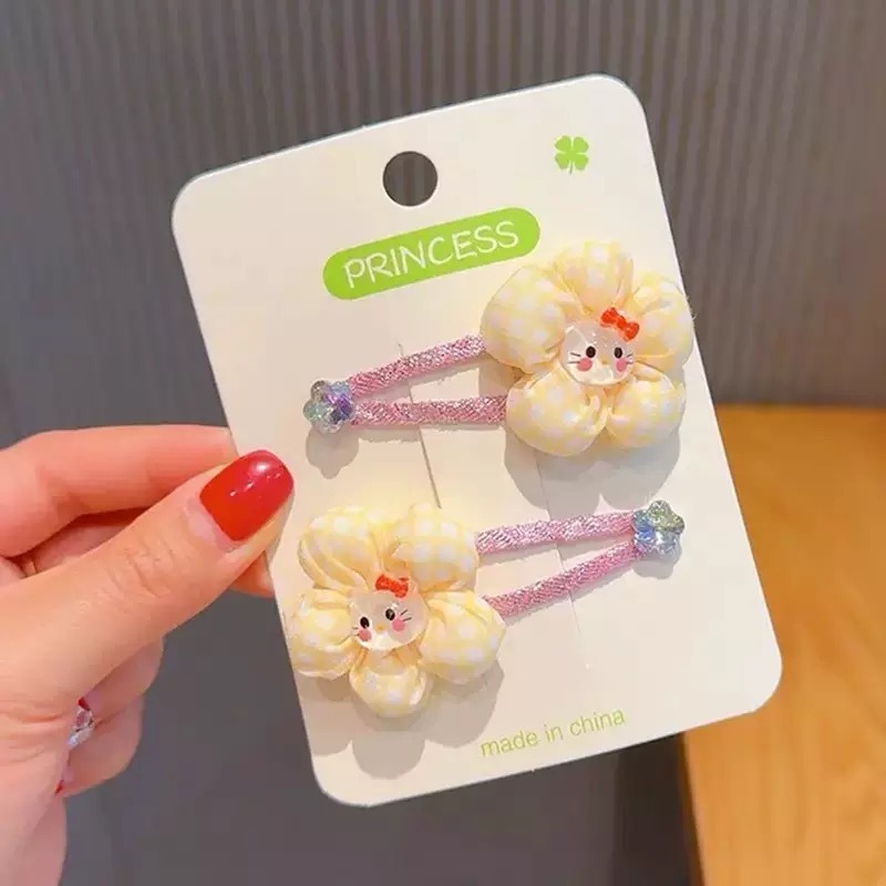 Sweet and colorful flower children's hair clips, girl princess bangs, broken hair clips, baby hair clips, headwear, cute Application Scenario
