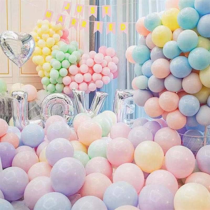 厂家批发1.5克马卡龙气球加厚10寸乳胶气球酒吧KTV婚庆布置气球