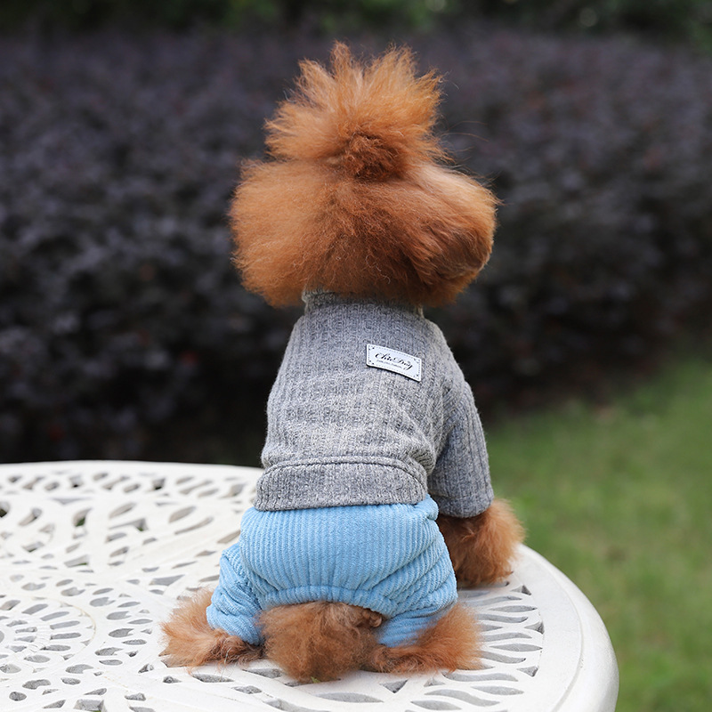 New solid-color fashionable dog four-legged sweater, thickened, warm and comfortable high-neck cat sweater for autumn and winter Application Scenario