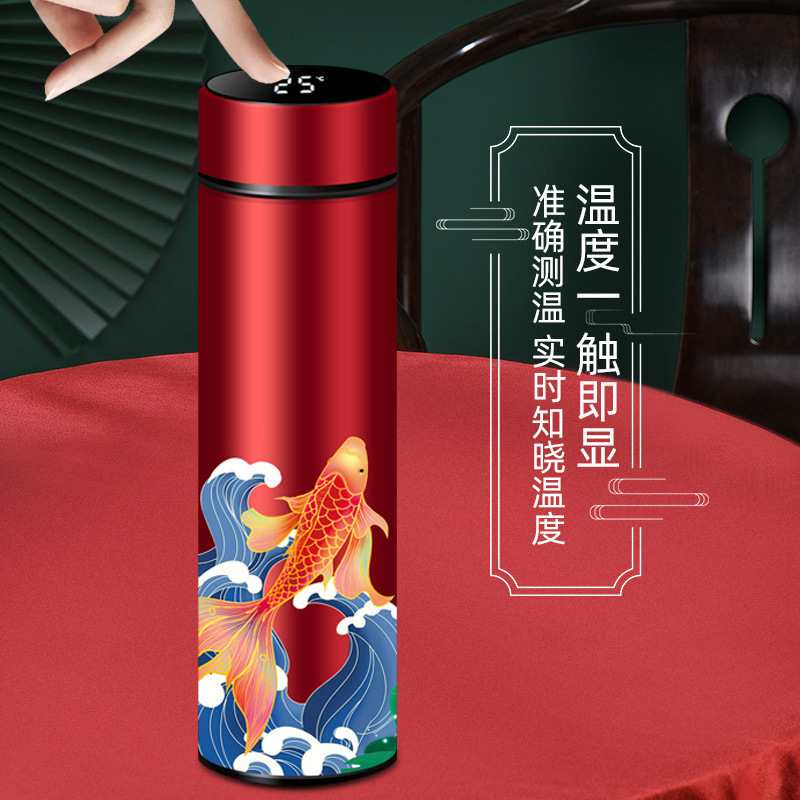 Koi business gift canvas bags, insulated cups, umbrellas, customized logos, company gifts, and souvenirs for employee activities Application Scenario