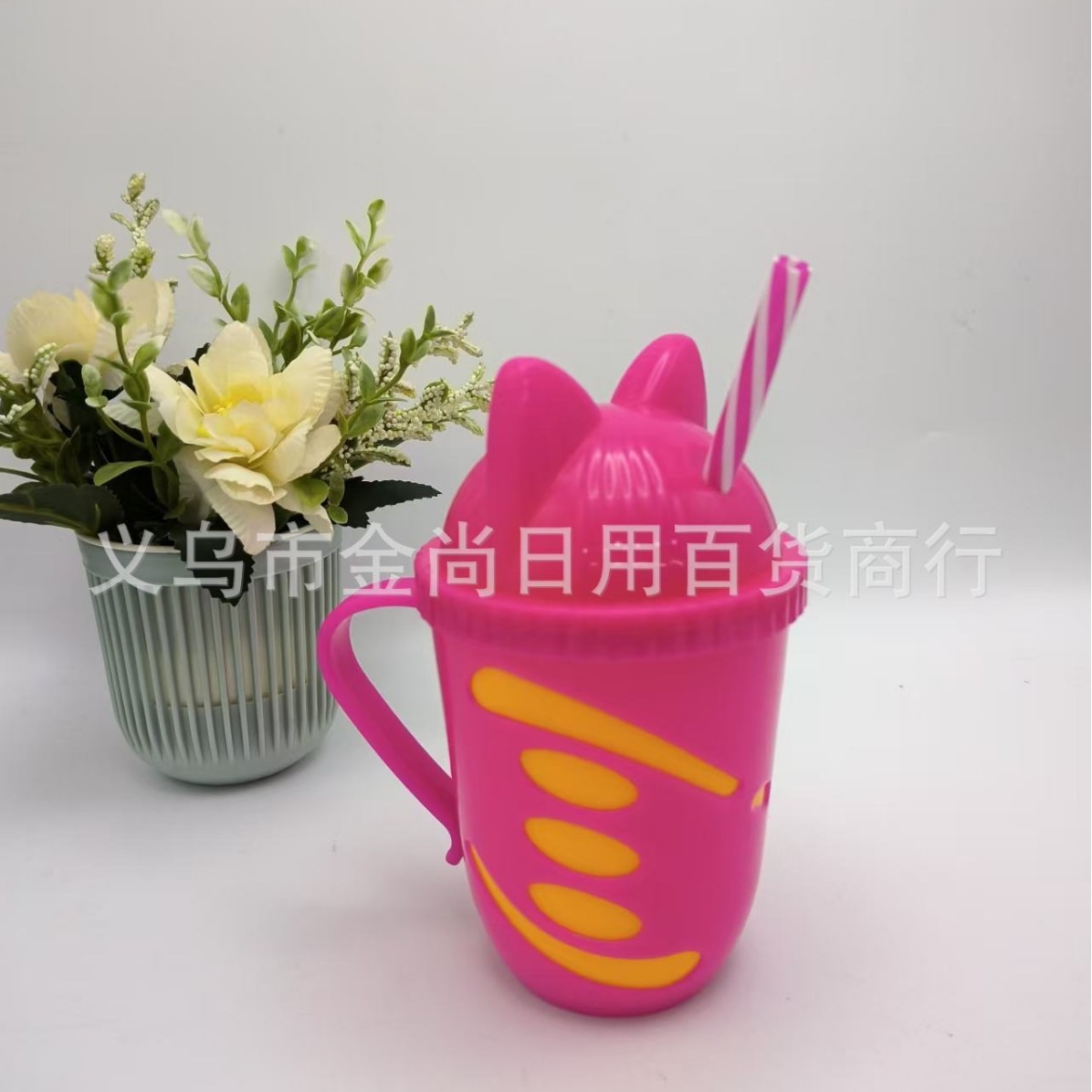 Cross-border water cup cartoon cute direct drinking cup, anti-drop cartoon cup, creative food festival straw cartoon beverage water cup details Picture